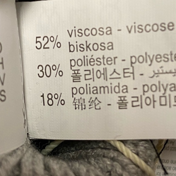 NWT. Zara Kids Gray Knit Gloves. Size 6-9 years. - Picture 8 of 8